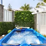 Jacuzzi & Garden Dom wakacyjny