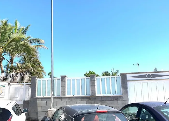 Jacuzzi & Garden Σπίτι διακοπών *