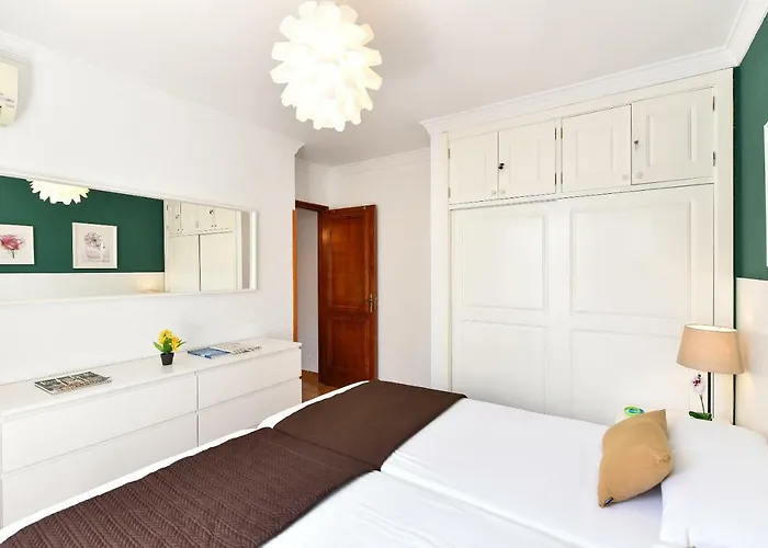 Jacuzzi & Garden Playa del Inglés