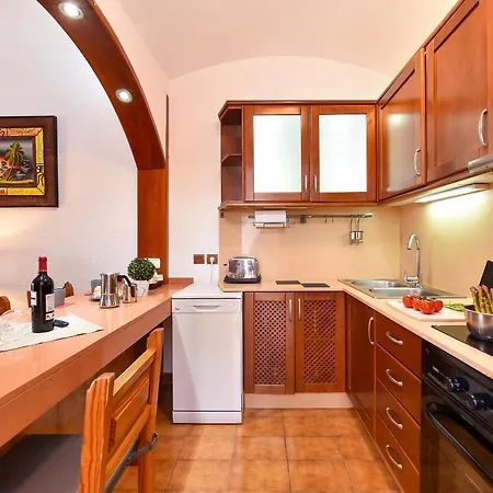 Jacuzzi & Garden プラヤ・デル・イングレス