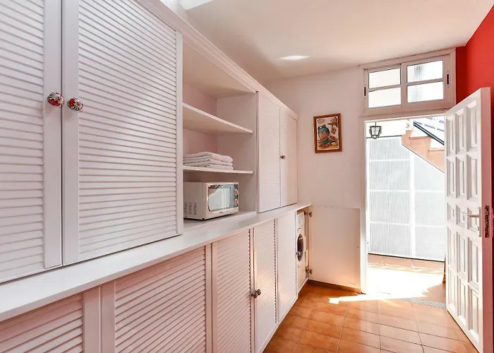 Jacuzzi & Garden * プラヤ・デル・イングレス