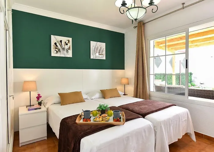 別荘 Jacuzzi & Garden